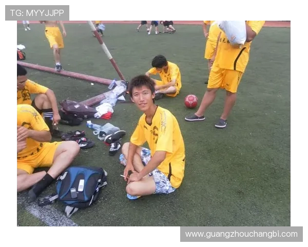 赵磊独家揭秘足球技巧与战术分享助你提升球技的秘诀